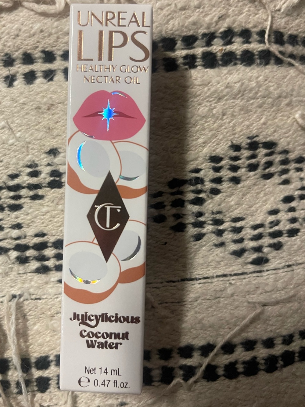New CT Unreal lips - Coconut Water